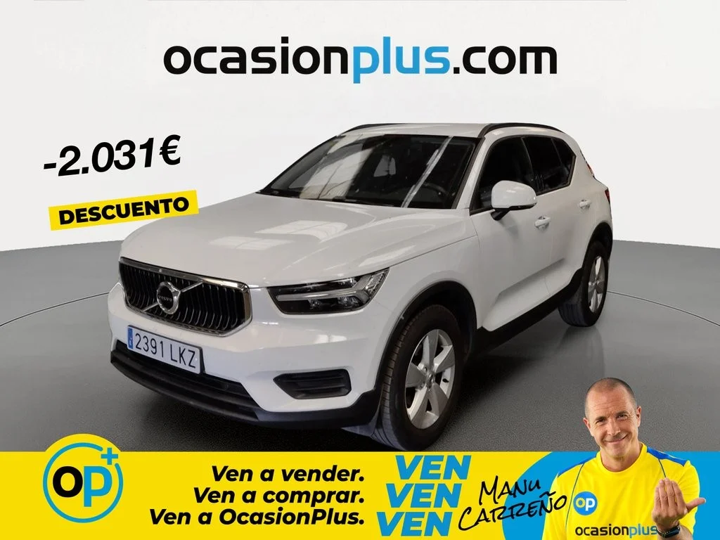 VOLVO XC40 XC40 T2 Momentum Core