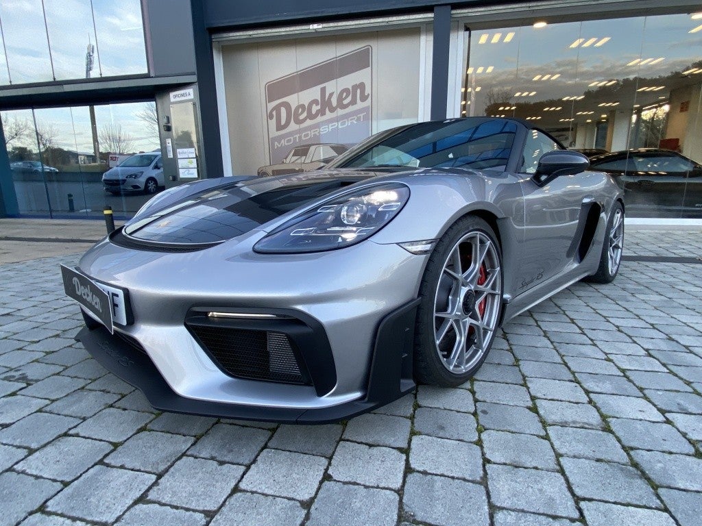 PORSCHE 718 Spyder PORSCHE 718 Spyder Deportivo Automático de 2 Puertas