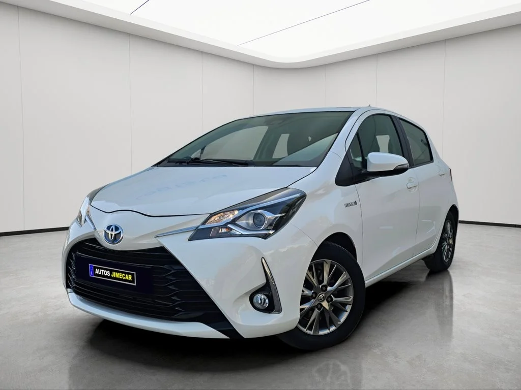 TOYOTA Yaris Yaris 100H 1.5 Active