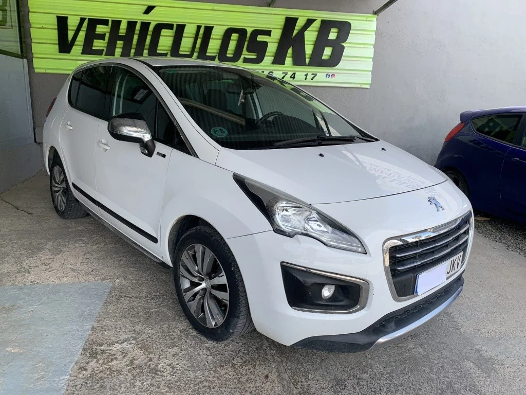 PEUGEOT 3008 3008 1.2 PureTech S&S Access 130