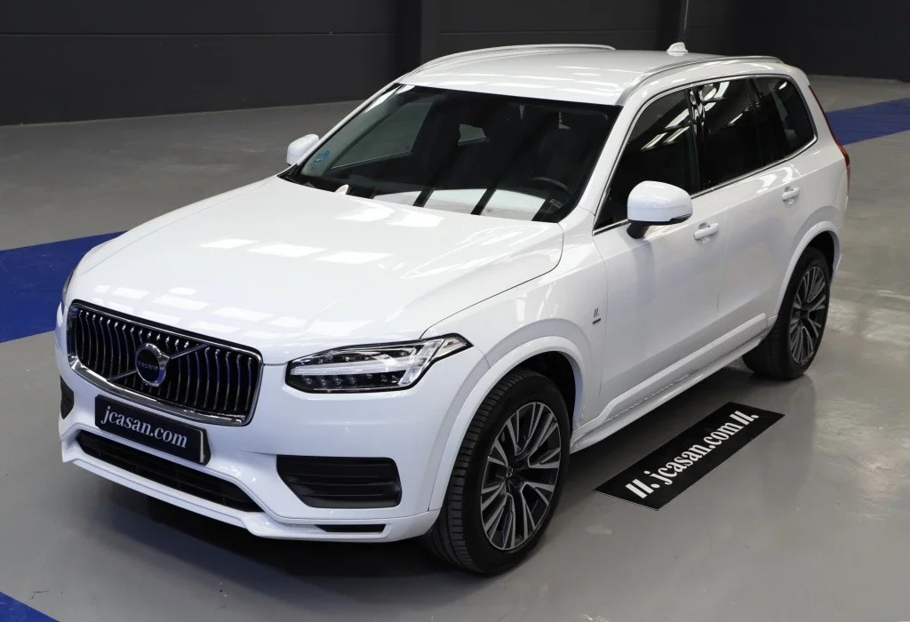 VOLVO XC90 XC90 B5 Momentum 7pl. AWD Aut.