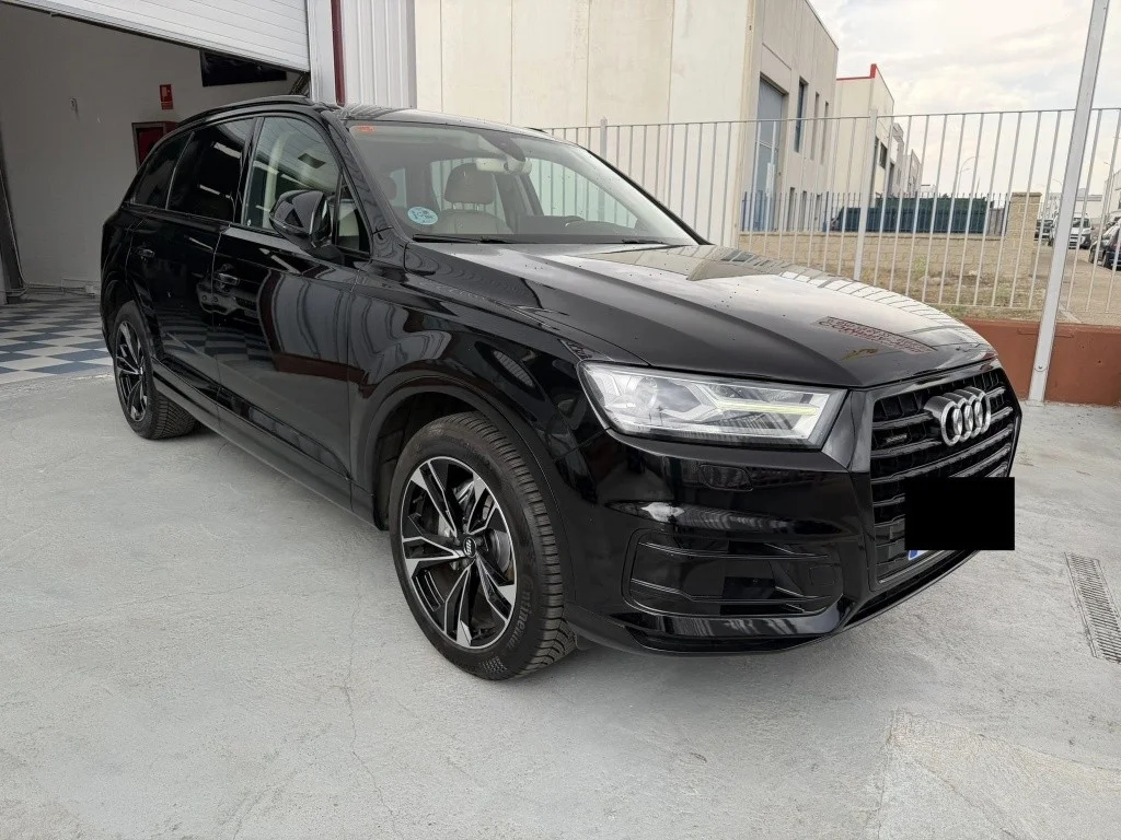 AUDI Q7 Q7 3.0TDI Black line ed. Q. Tip. 200kW(9.75)