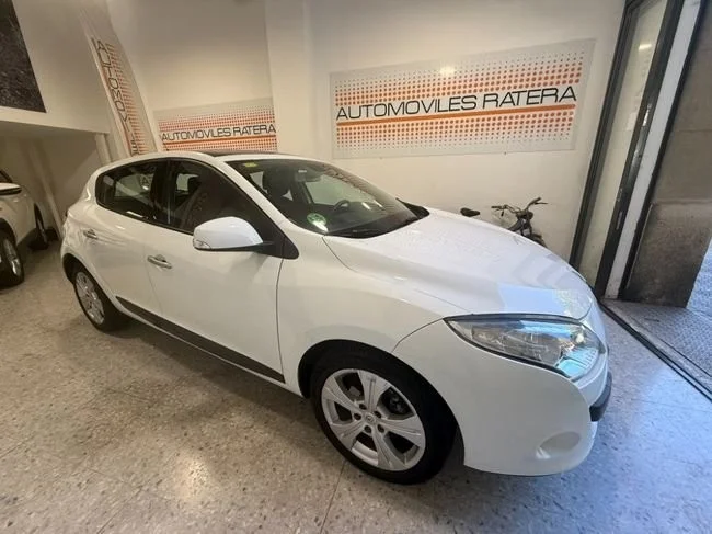 RENAULT Mégane Mégane 1.6 Dynamique