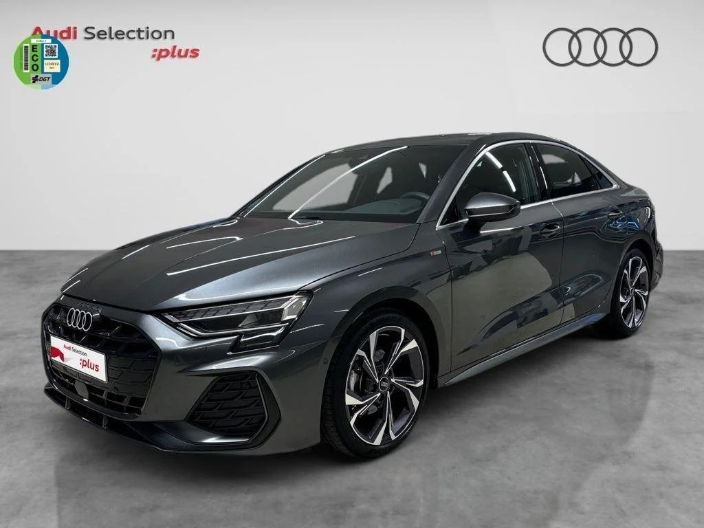AUDI A3 A3 Sedán TFSI S line S tronic 110kW