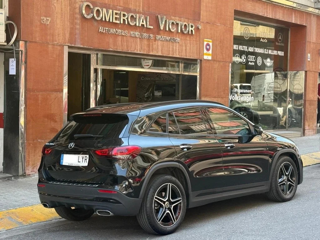 MERCEDES-BENZ Clase GLA GLA 200d 4Matic 8G-DCT