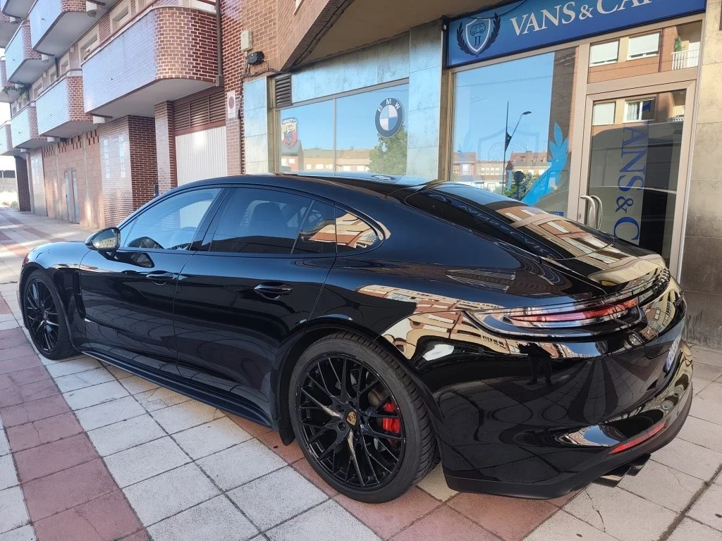 PORSCHE Panamera Panamera GTS Aut.