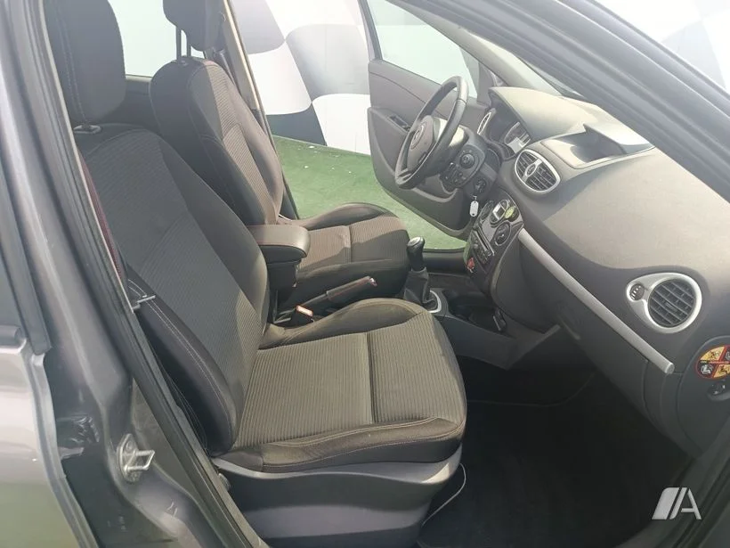 RENAULT Clio Clio 1.5DCI Dynamique 90 eco2