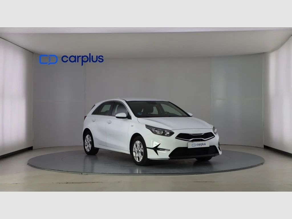 KIA Ceed Ceed 1.6 MHEV iMT Drive 136