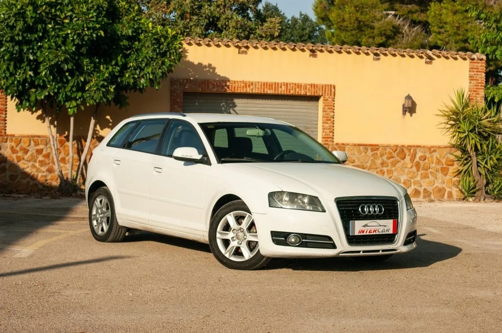 AUDI A3 A3 Sportback 1.6TDI Ambition 105