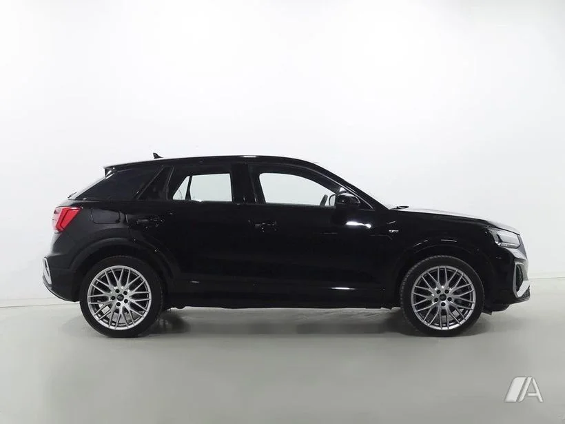AUDI Q2 Q2 35 TDI Adrenalin S tronic 110kW