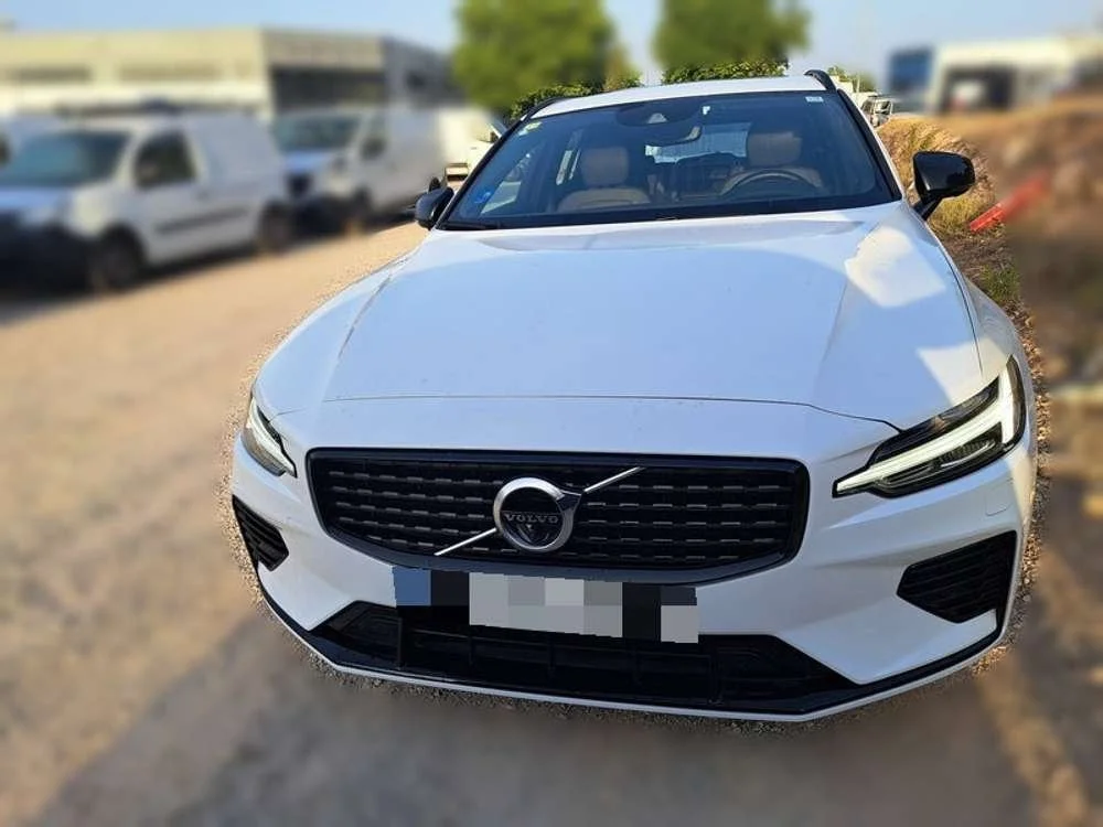 VOLVO V60 2.0 D4 Auto AWD