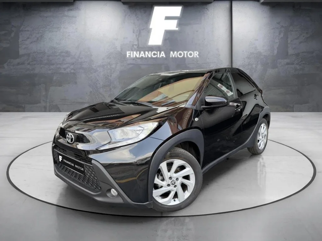 TOYOTA Aygo X Cross Aygo X Cross Play