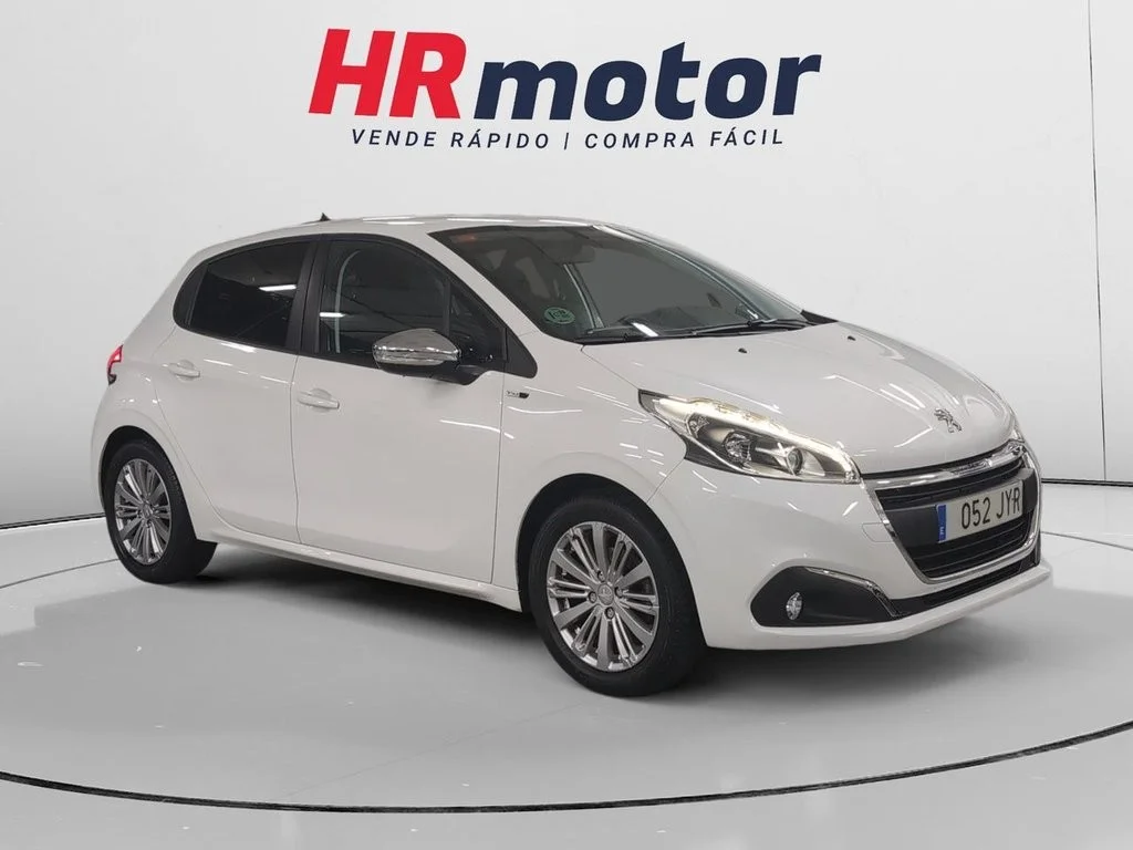 PEUGEOT 208 208 1.2 PureTech Style 82