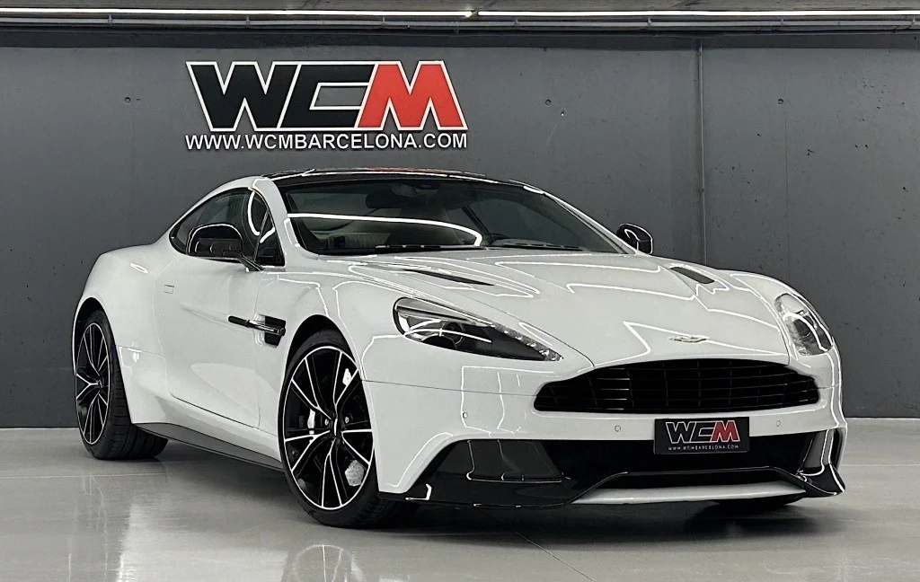 ASTON MARTIN Vanquish Vanquish