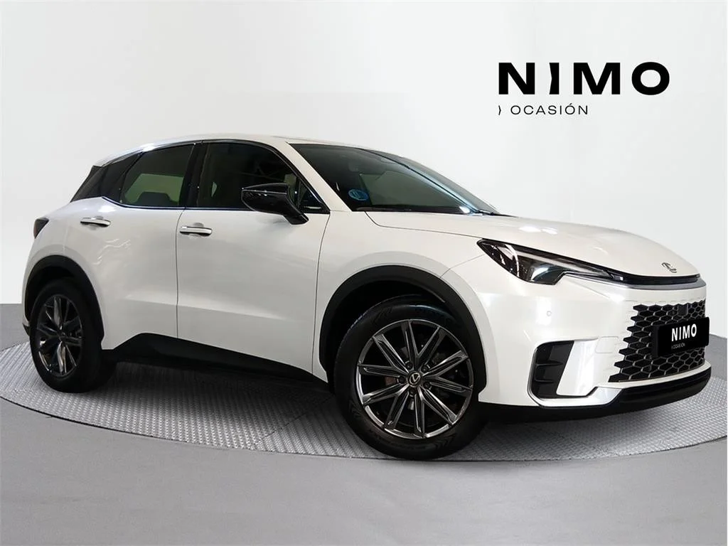 LEXUS LBX 1.5 136cv HEV Elegant+