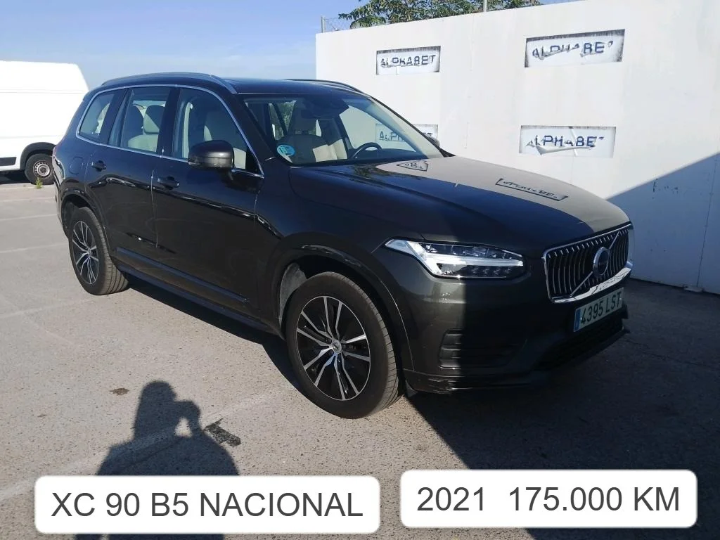 VOLVO XC90 XC90 B5 Momentum Pro 7pl. AWD Aut.