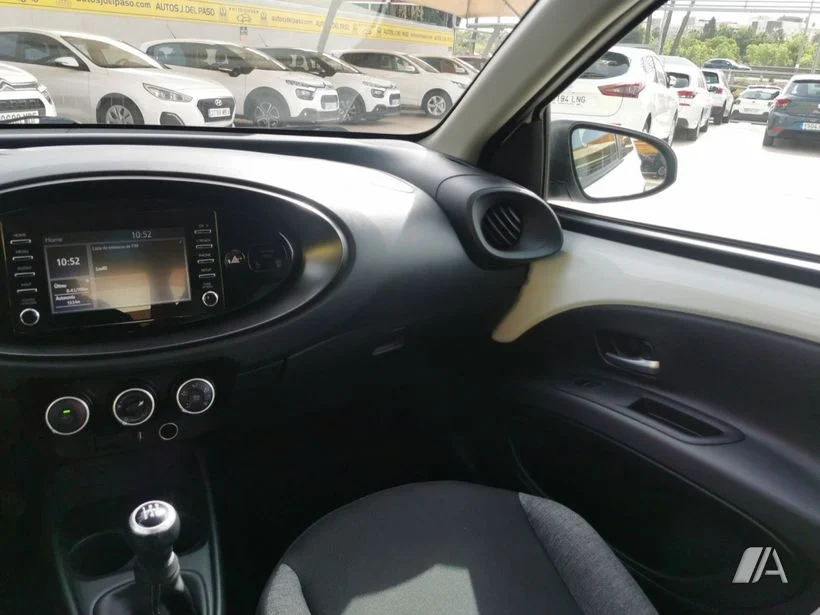 TOYOTA Aygo X Cross Aygo X Cross Play