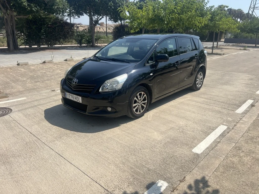 TOYOTA Verso Verso 2.0D4D Active