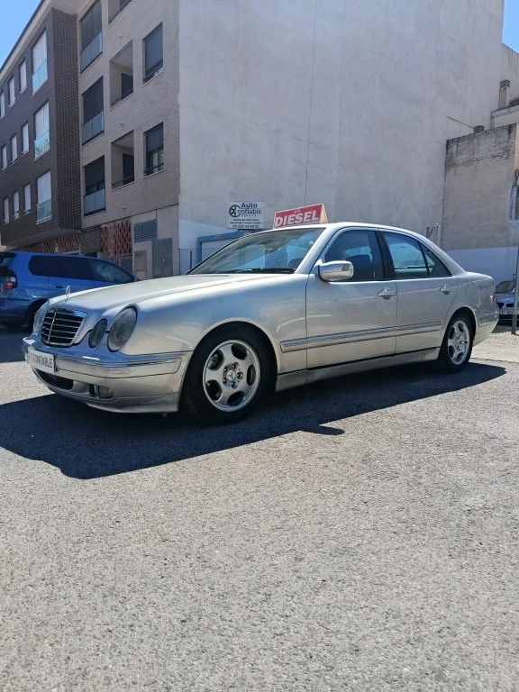 MERCEDES-BENZ Clase E E 320 CDI
