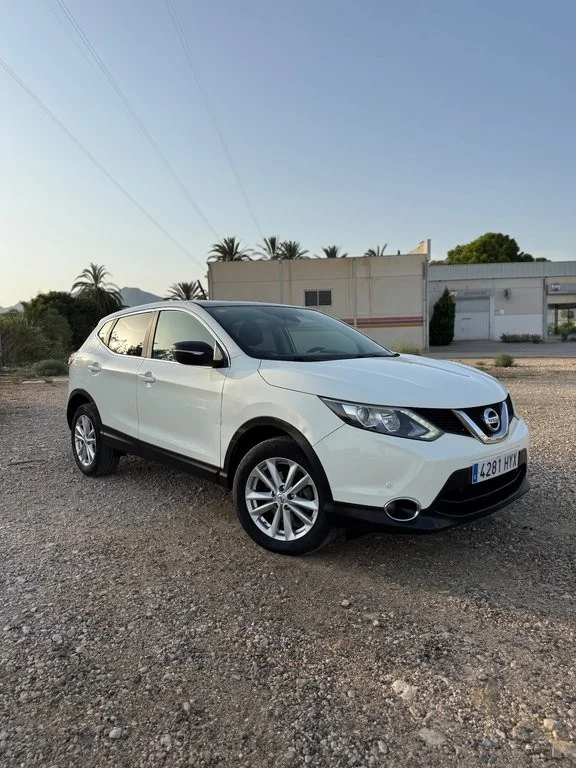 NISSAN Qashqai Qashqai 1.5dCi Acenta 4x2