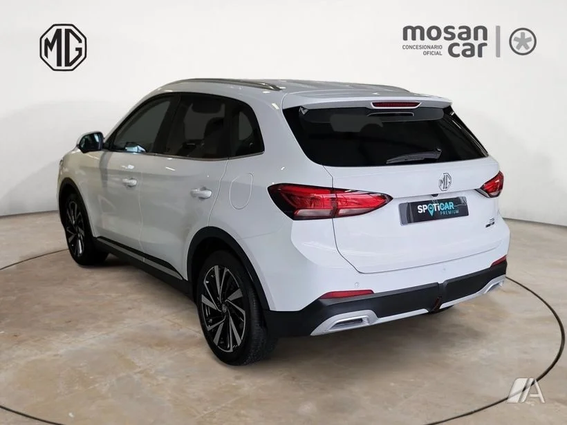 MG ZS ZS 1.5 HEV LUXURY 197 GPS LL18 RADAR AR+CAM 360 KEYLESS