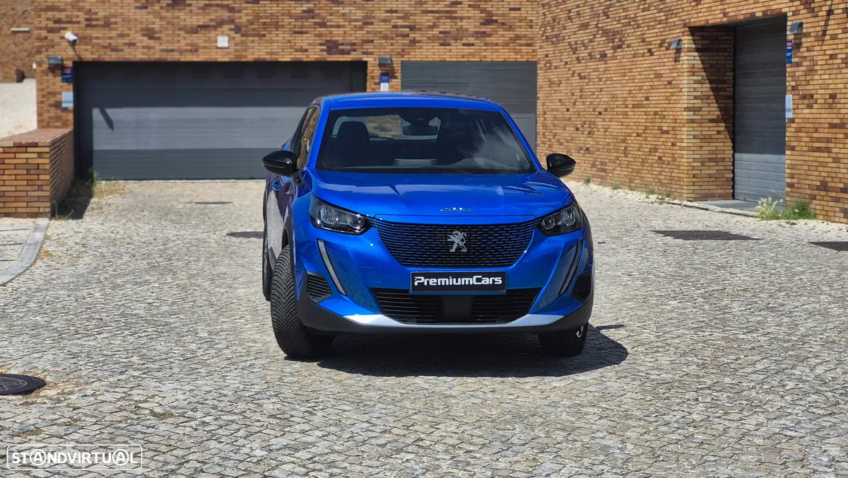 Peugeot e-2008