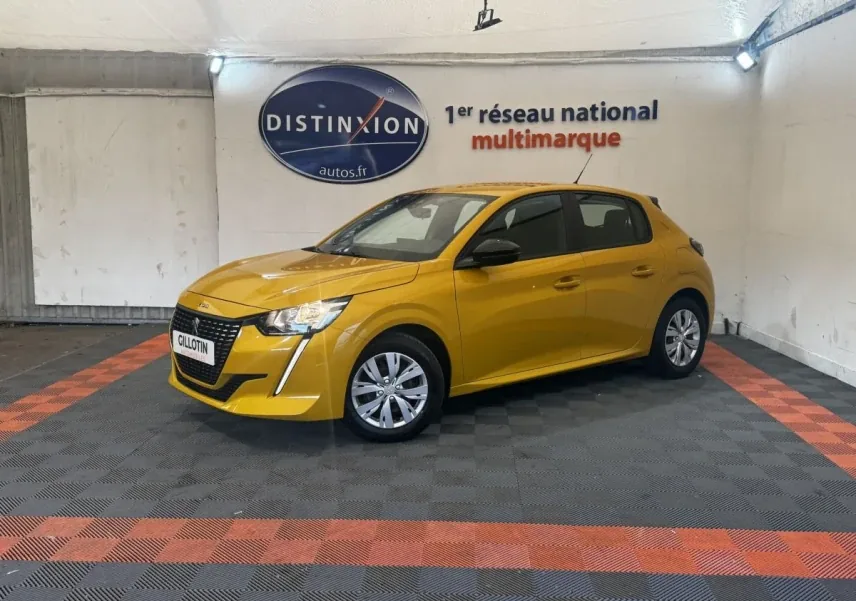 PEUGEOT 208