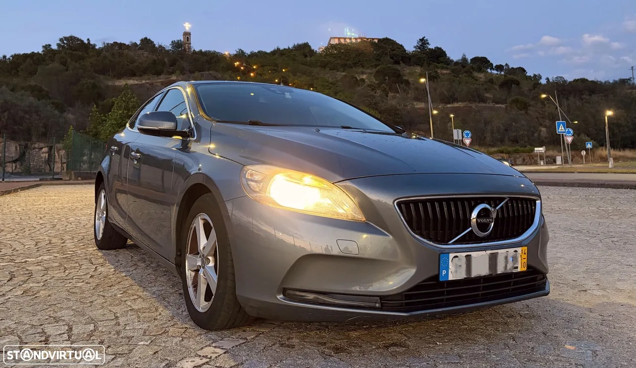 Volvo V40 D2 Momentum