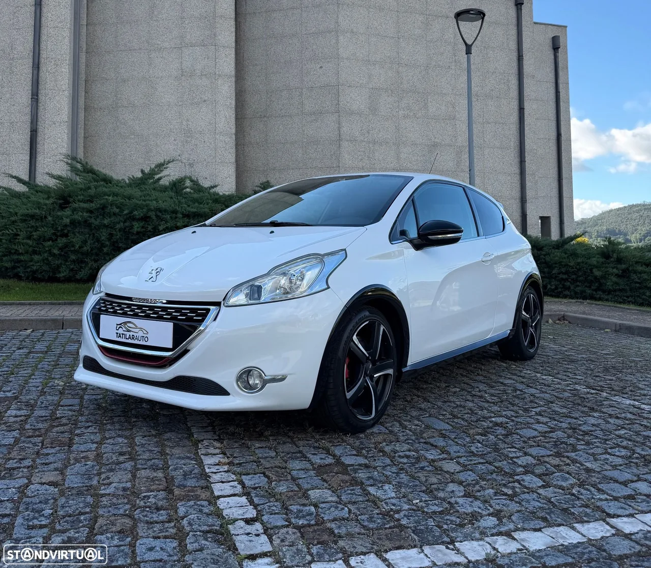 Peugeot 208 GTI 200 THP