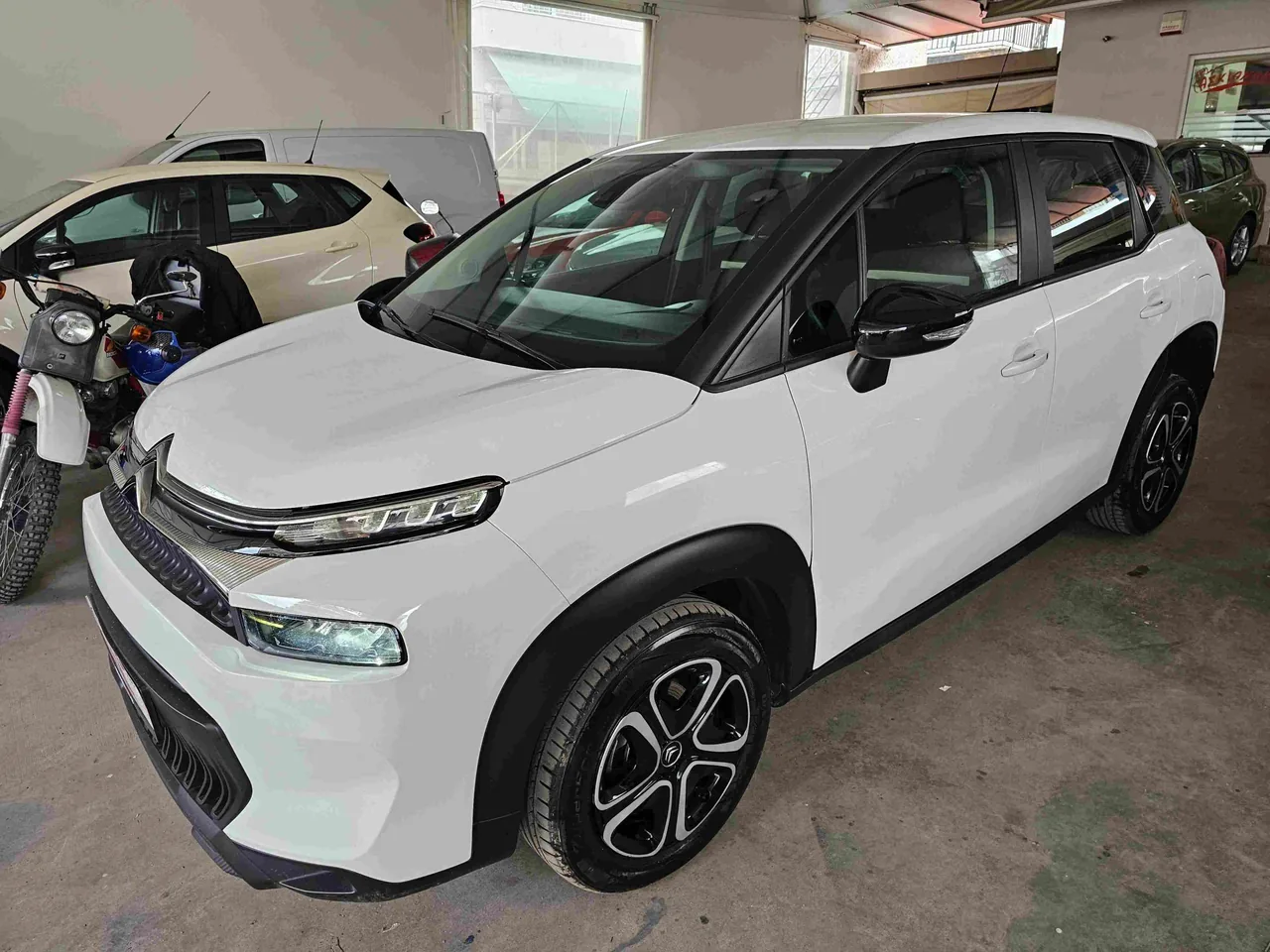 Citroen C3 Aircross '23 - 1.2 Βενζίνη 110hp - Service Citroen