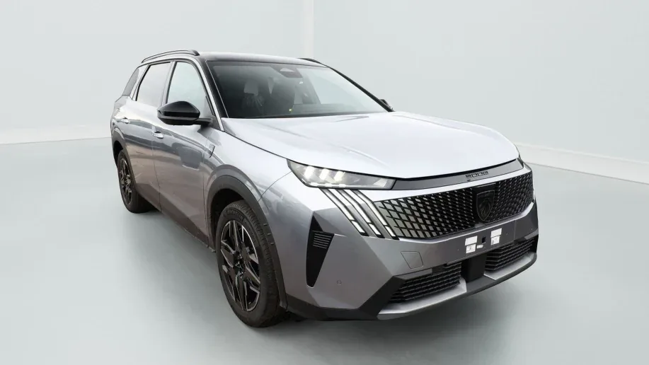 Peugeot 5008 Hybrid 145 GT Pano ComfortP GPS Zéro km immatriculé