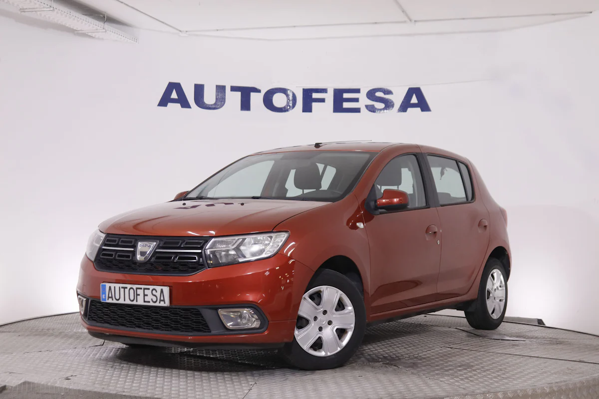Dacia Sandero 1.5 DCI LAUREATE 75CV 5P # PARKTORNIC
