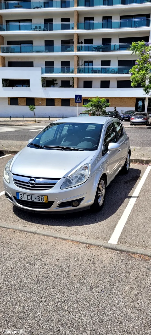 Opel Corsa 1.2 Enjoy