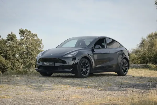 Tesla Model Y 2023 RWD