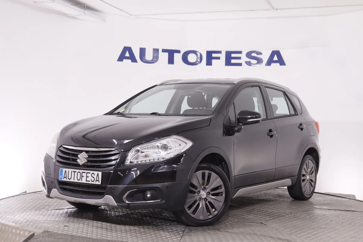 Suzuki Sx4 S-cross S-CROSS 1.6 DDIS 4WD 120CV 5P #NAVY,CAMARA TRASERA,PARKTRONIC