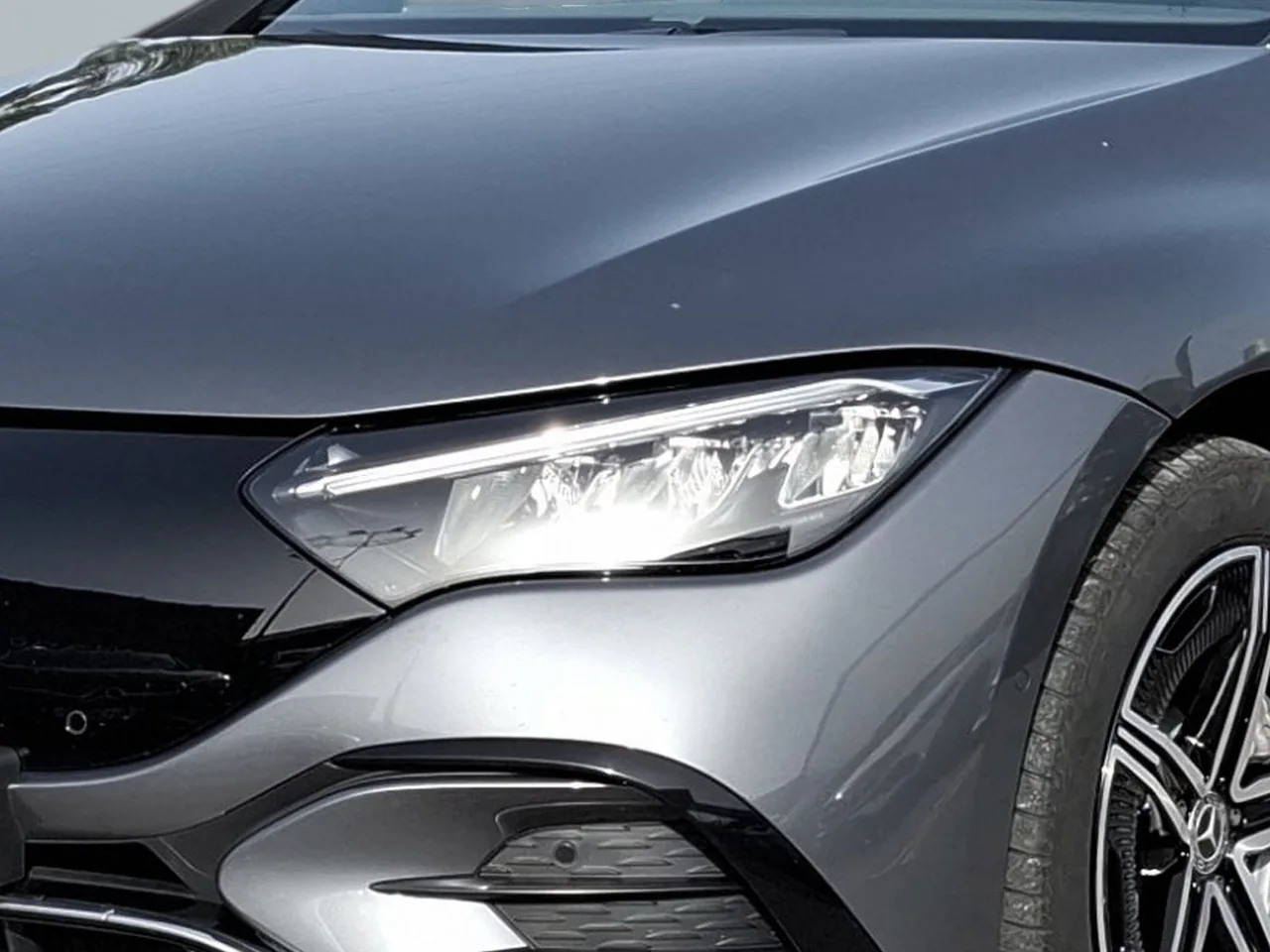 Mercedes-Benz EQE