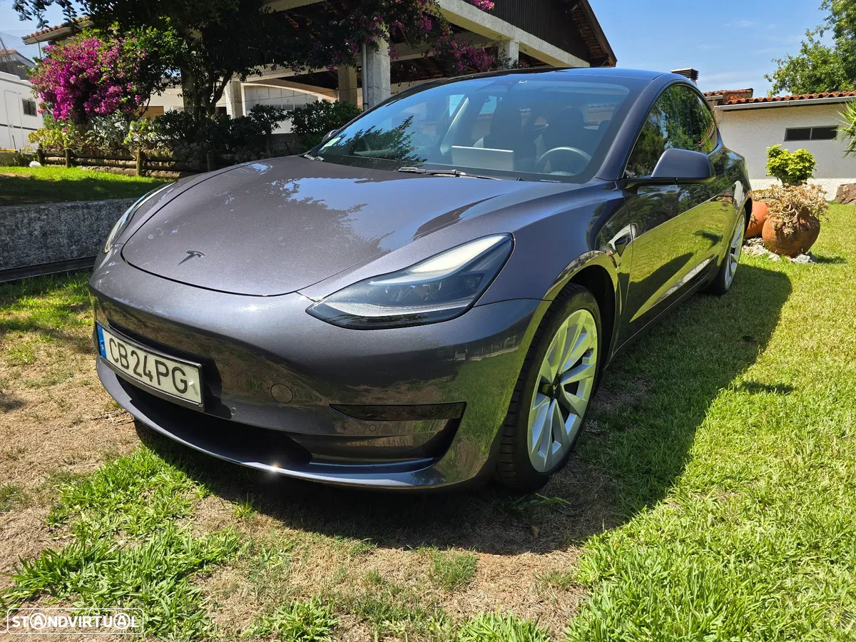 Tesla Model 3 Standard Range Plus RWD