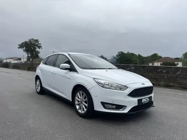 Ford Focus 2015 1.0 EcoBoost S&S Titanium