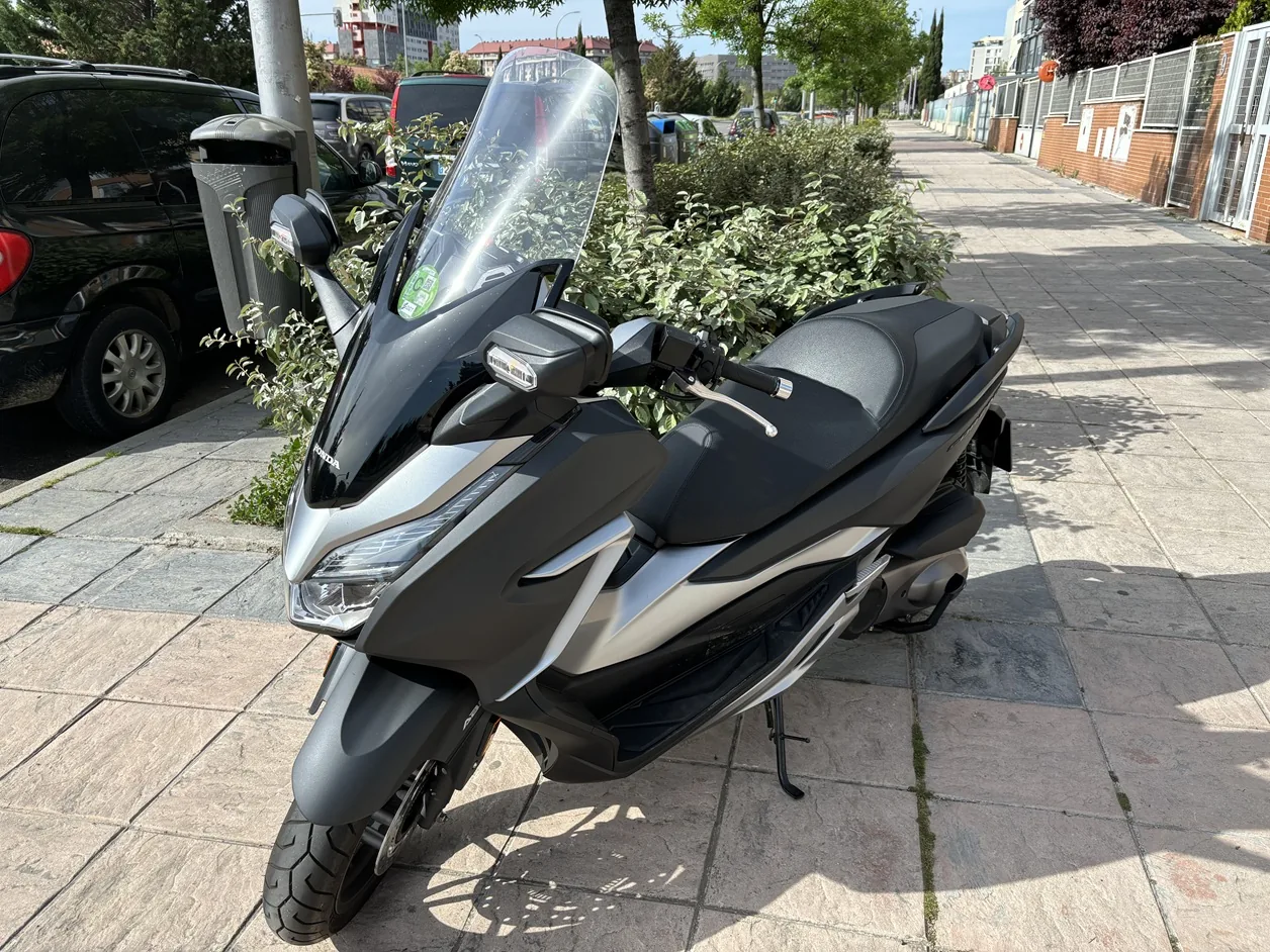 HONDA FORZA 300 I