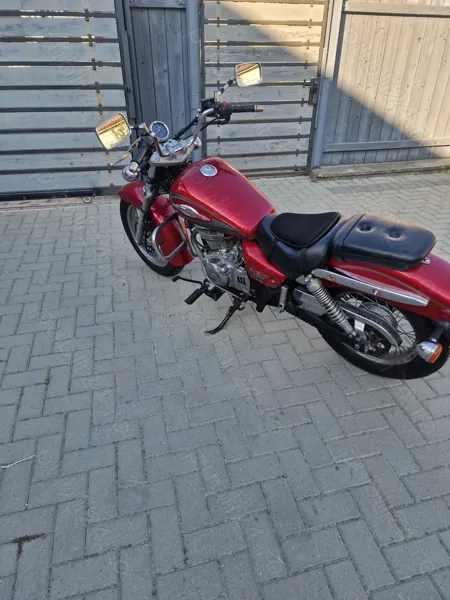 Suzuki Marauder GZ 250 negociabil