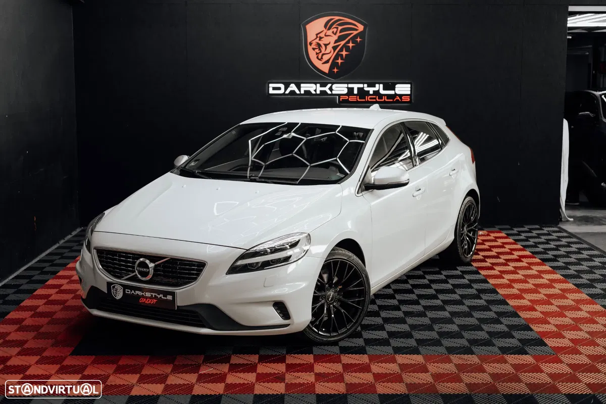 Volvo V40 D2 RDesign