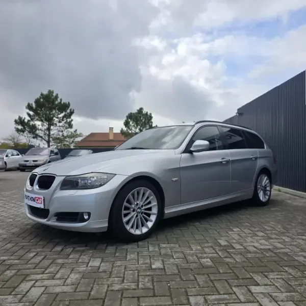 BMW 320 2010 d Touring EfficientDynamics Line Sport