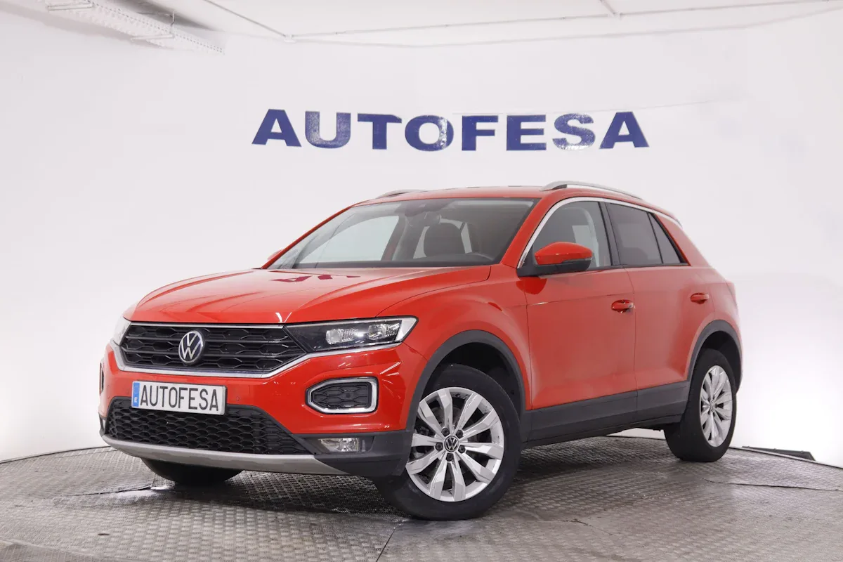 Volkswagen T-roc 2.0 TDI ADVANCE 150CV 5P OPCIONALES 2616 EUROS # IVA DEDUCIBLE,NAVY,CAMARA TRASERA,PARKTRONIC
