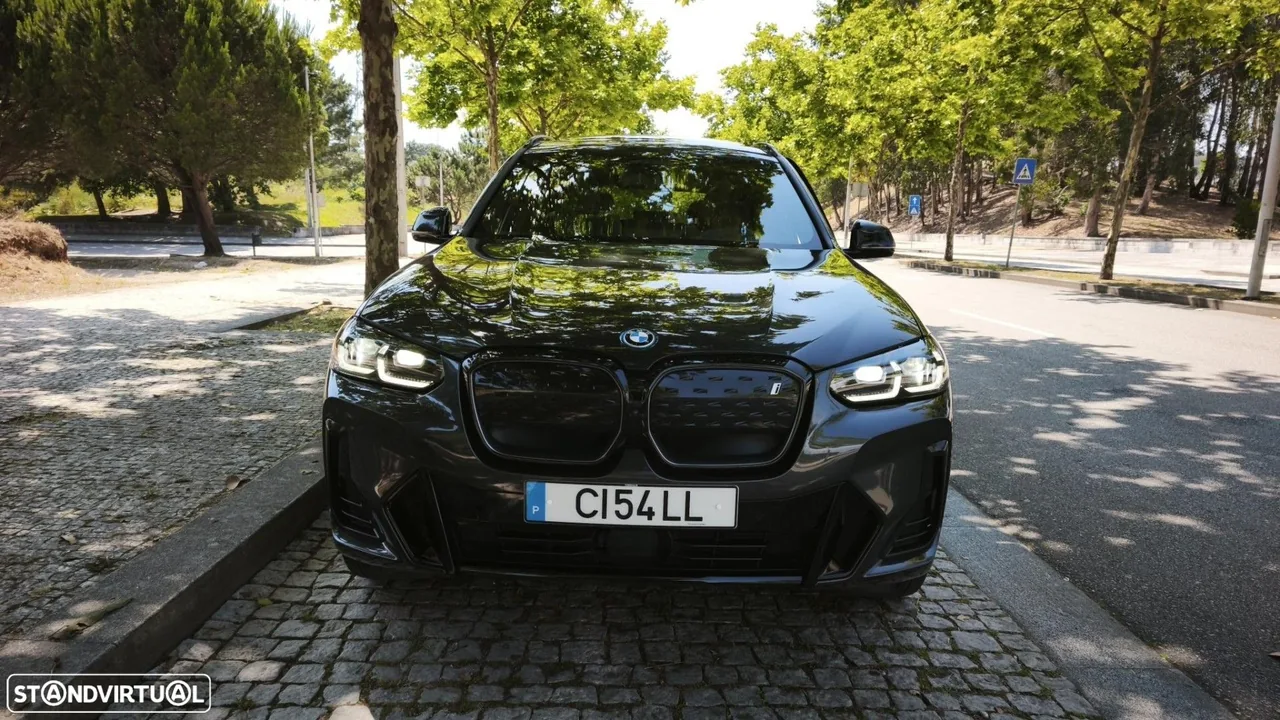 BMW iX3 M Sport Impressive