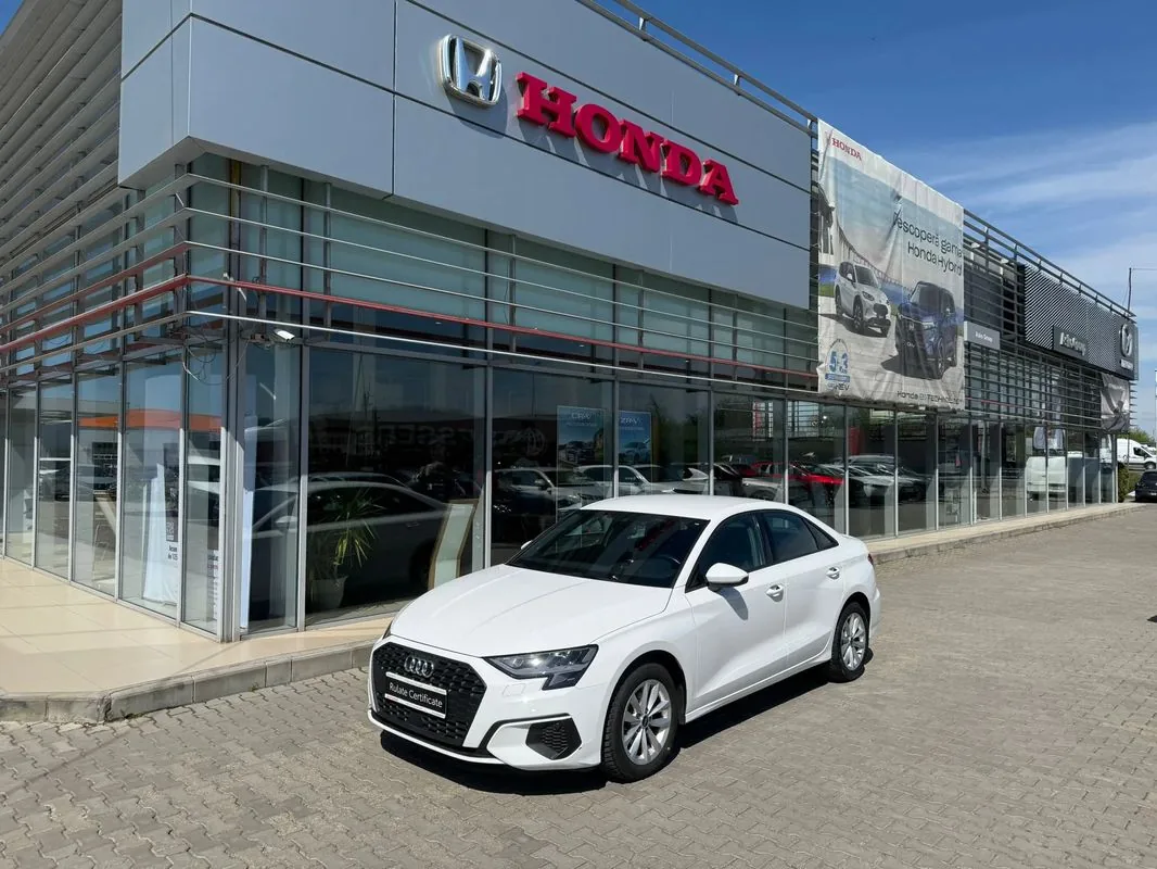 Audi A3 2.0 30 TDI MT