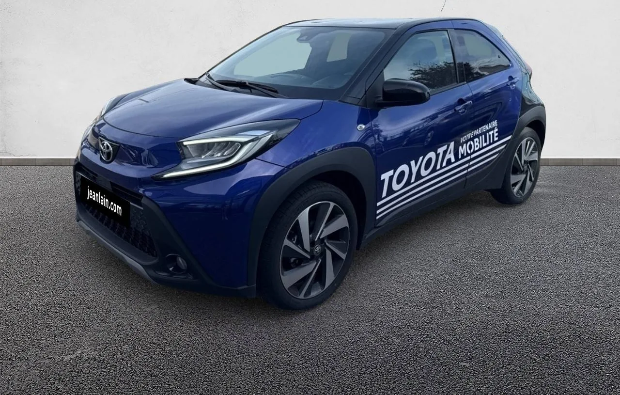 TOYOTA AYGO X 1.0 VVT-i 72 S-CVT Collection