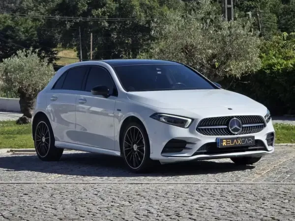 Mercedes-Benz A 250 2021 e 8G-DCT AMG Line