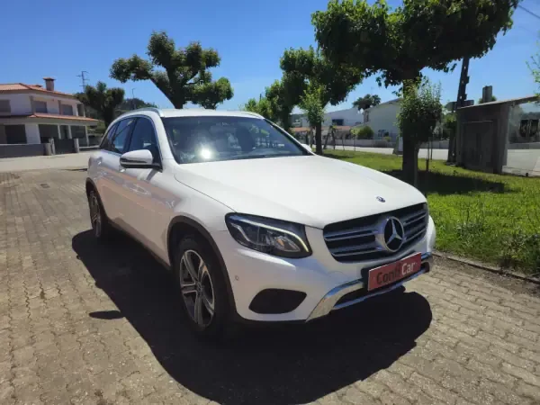 Mercedes-Benz GLC 220 2017 d 4Matic 9G-TRONIC