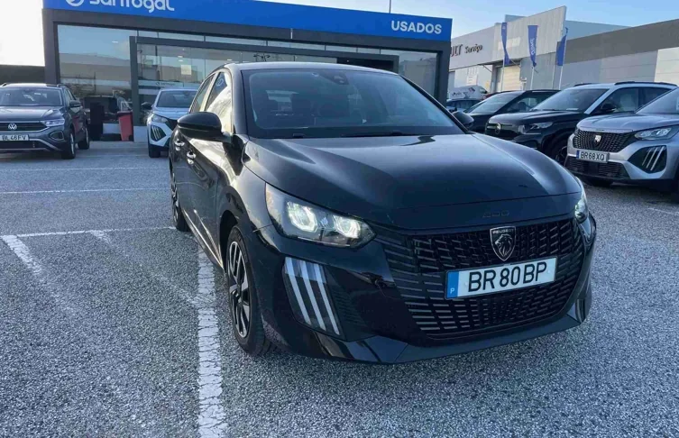 PEUGEOT - 208 - 208 1.2 PureTech Style