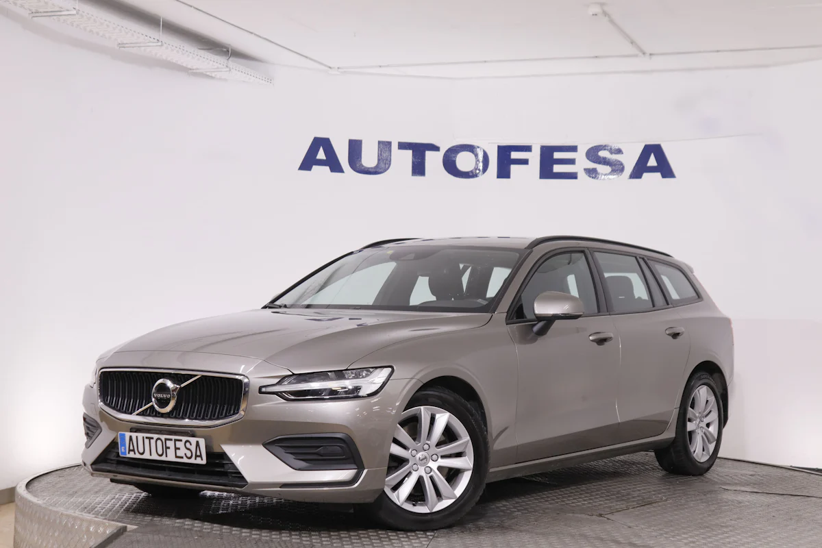 Volvo V60 2.0 D B4 AUTO MOMENTUM BUSINESS 197CV 5P # IVA DEDUCIBLE,NAVY,PARKTRONIC